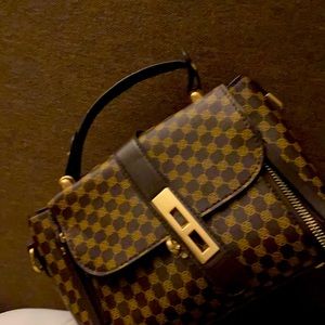 Hand bag brown brand new